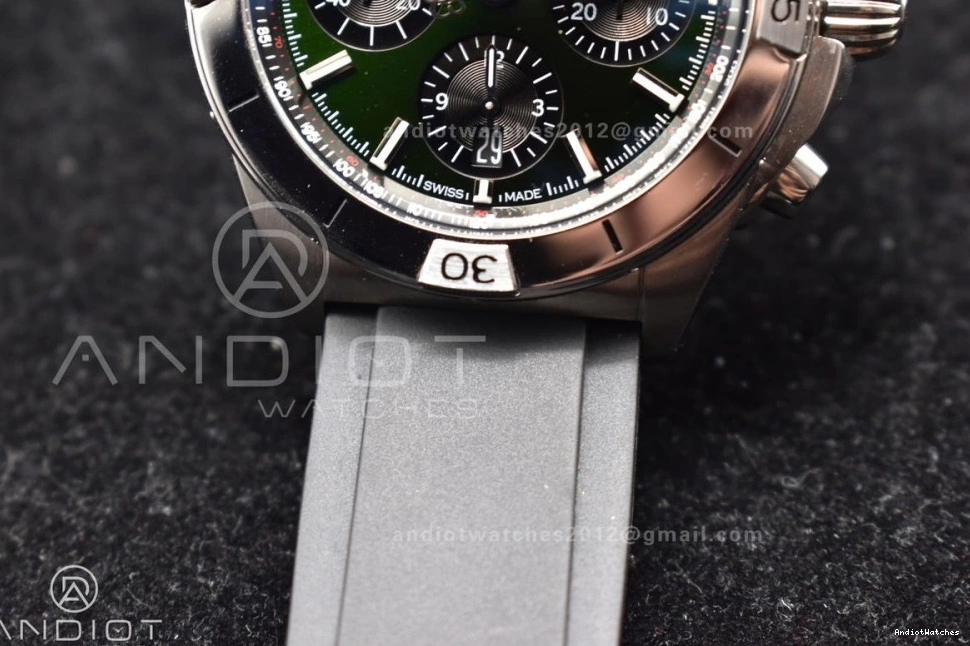 B01 A Chrono BLS Navitimer LE Version 1:1 SS Thermal L-Green Blk Best 430 43mm 0717
